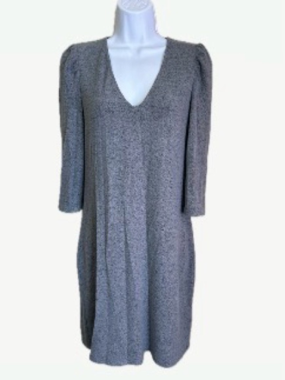White House Black Market Gray V-Neck Knit Dress Size XS